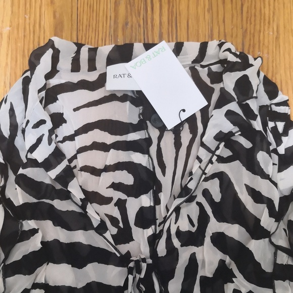 NWT RAT & BOA Zephyr Blouse - Picture 6 of 8